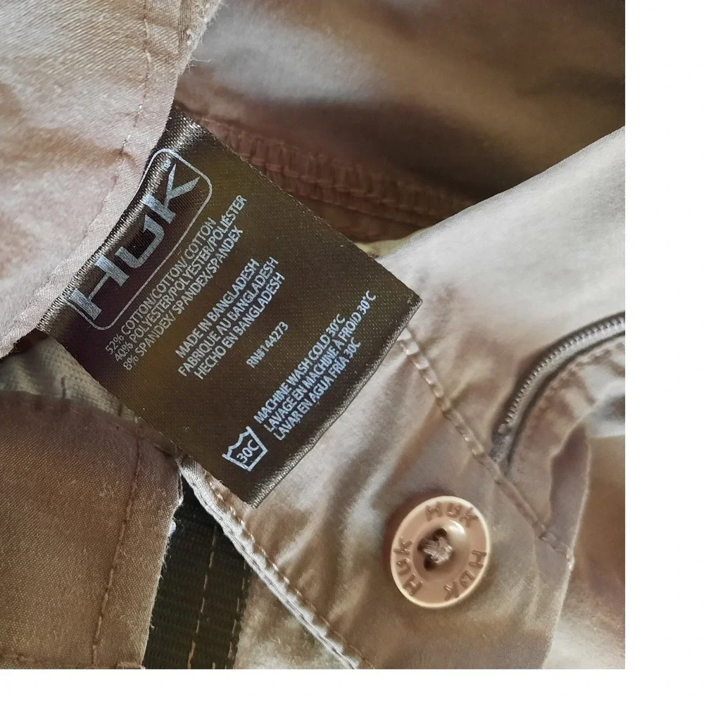 Huk Men Performance Fishing Shorts Khaki Gray Stretch Cargo Utility Size 40x10